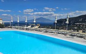 Hotel Cristina
